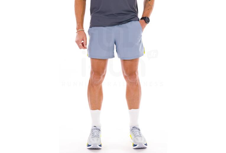Under Armour Launch M