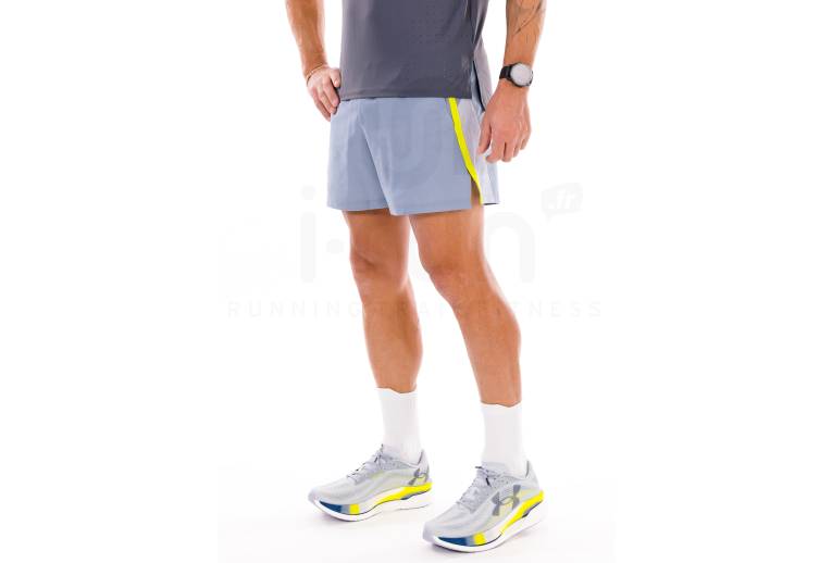Under Armour Launch M