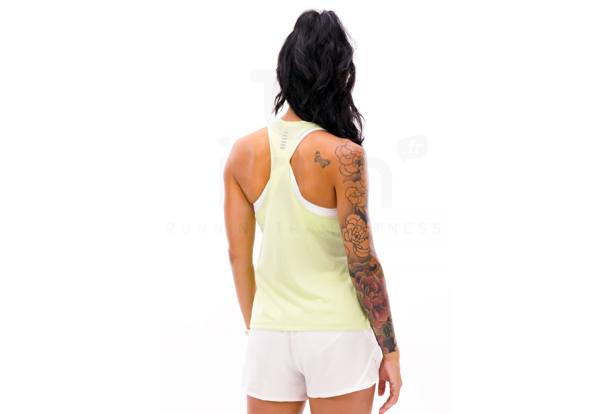 Under Armour Launch W