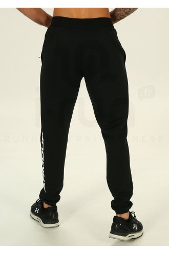 Under Armour Move Light M 