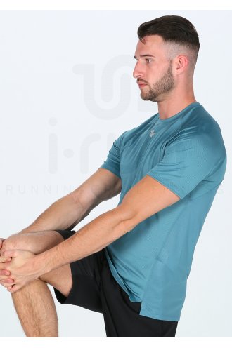 Under Armour Qualifier HexDelta M 