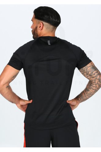Under Armour Qualifier HexDelta M 