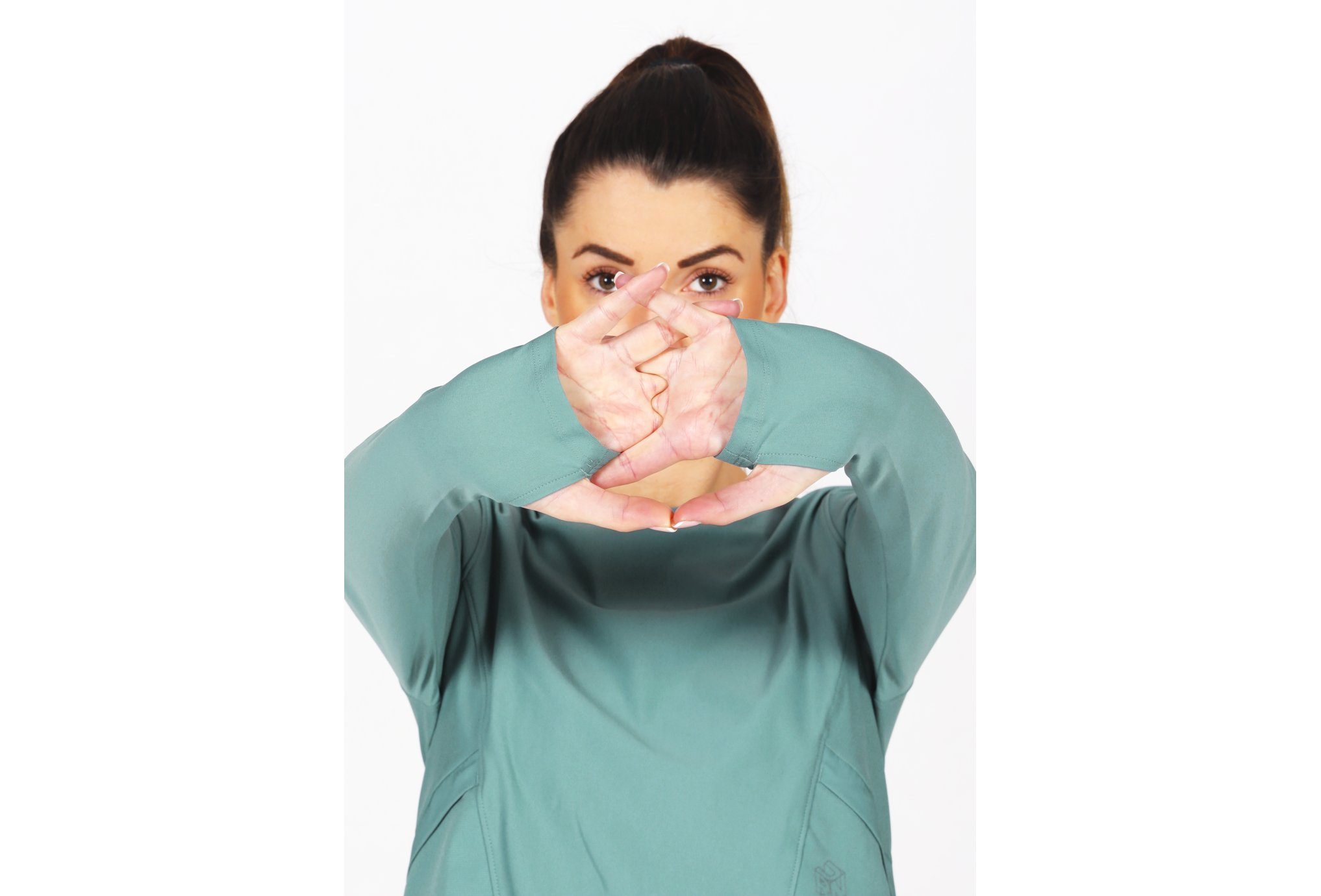 Under Armour camiseta manga larga Run Anywhere Cropped