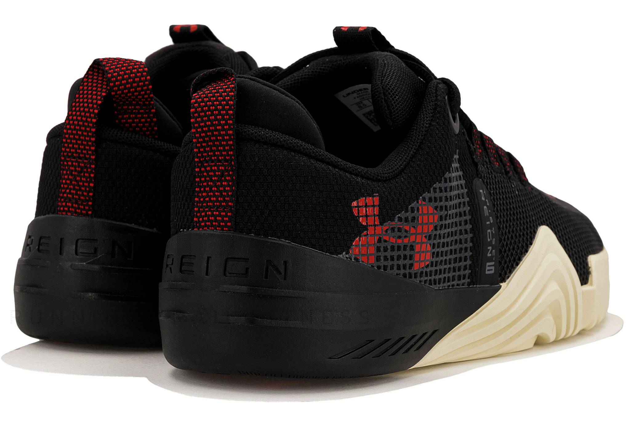 Under Armour TriBase Reign 6