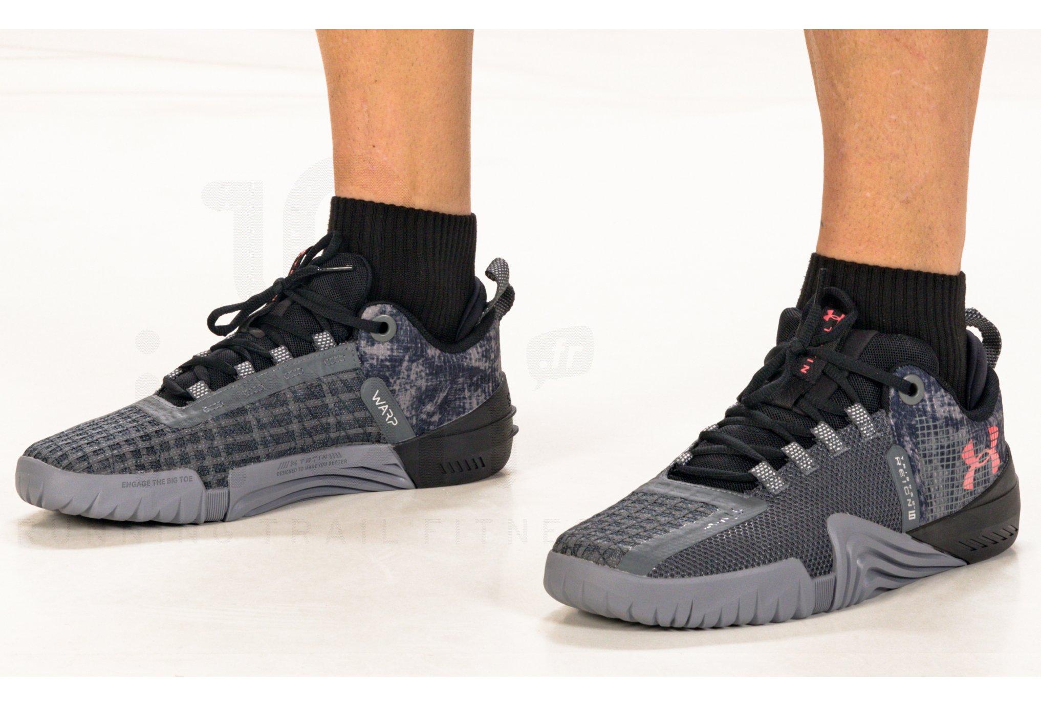 Under Armour TriBase Reign 6 M