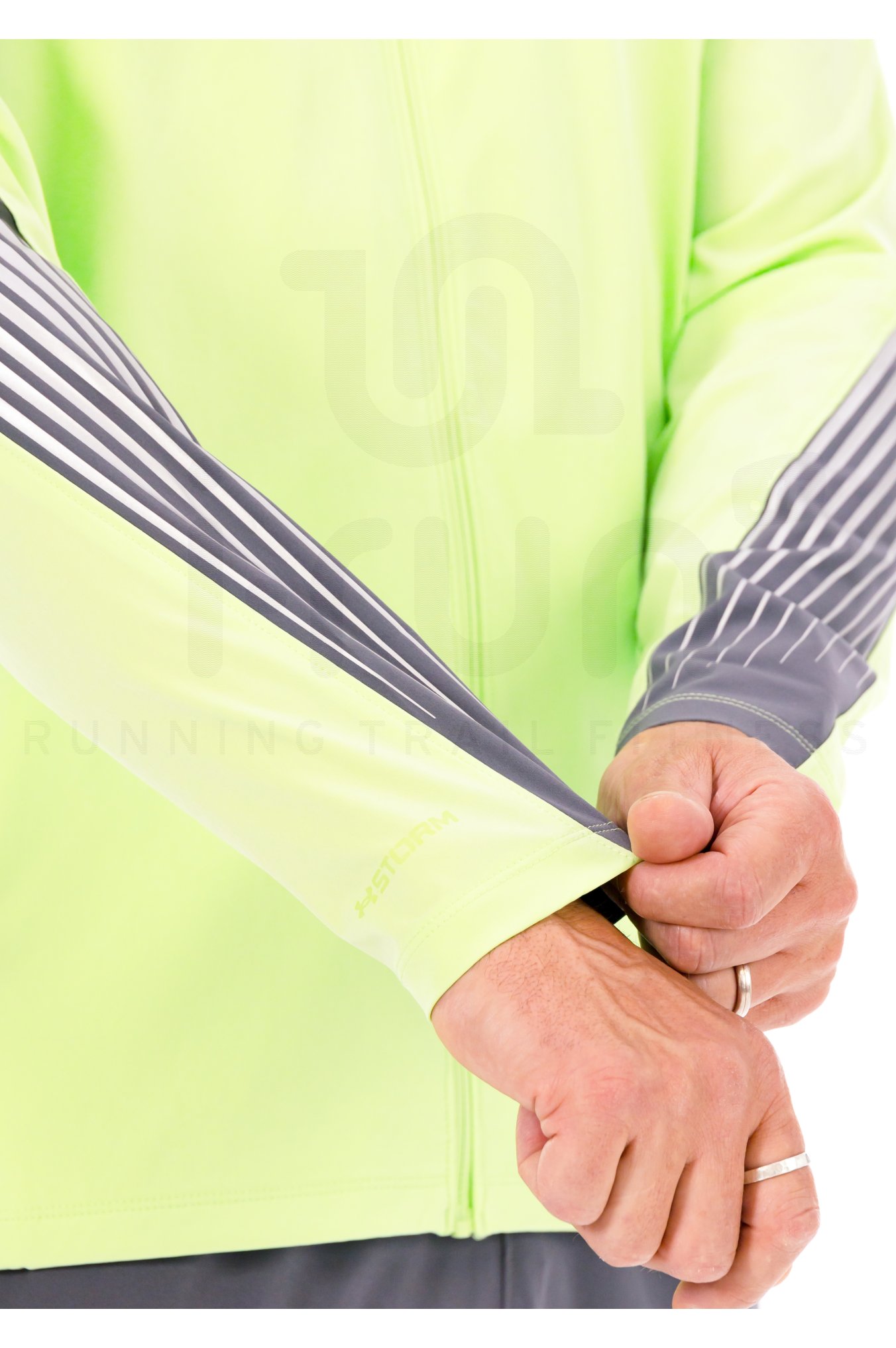 Under Armour Velociti Storm hooded 