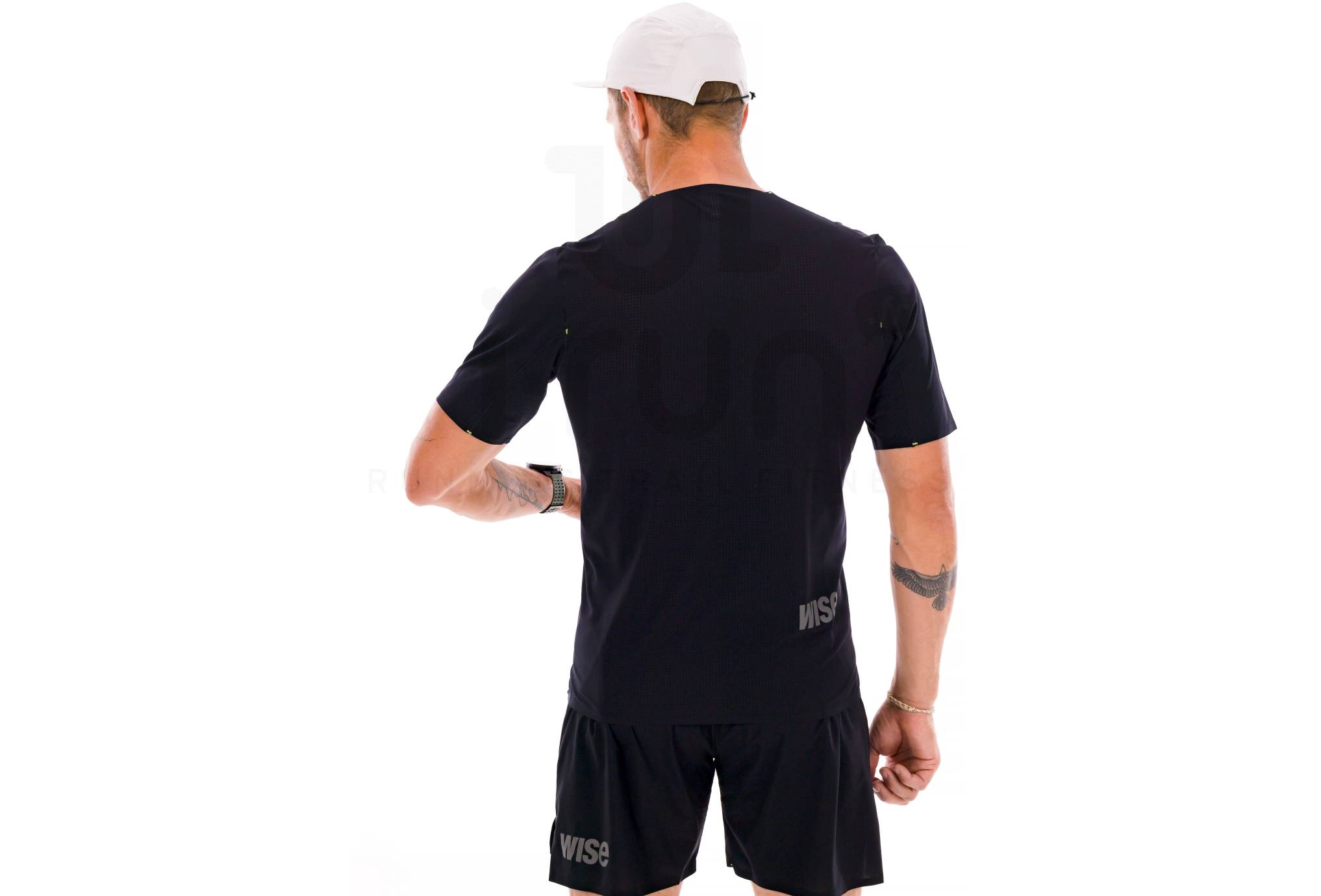 WISE T-Shirt 230