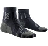 X-Socks - Casaco Frozenshield  
- T�nis Speedcross  
- Sapatilhas Air Zoom